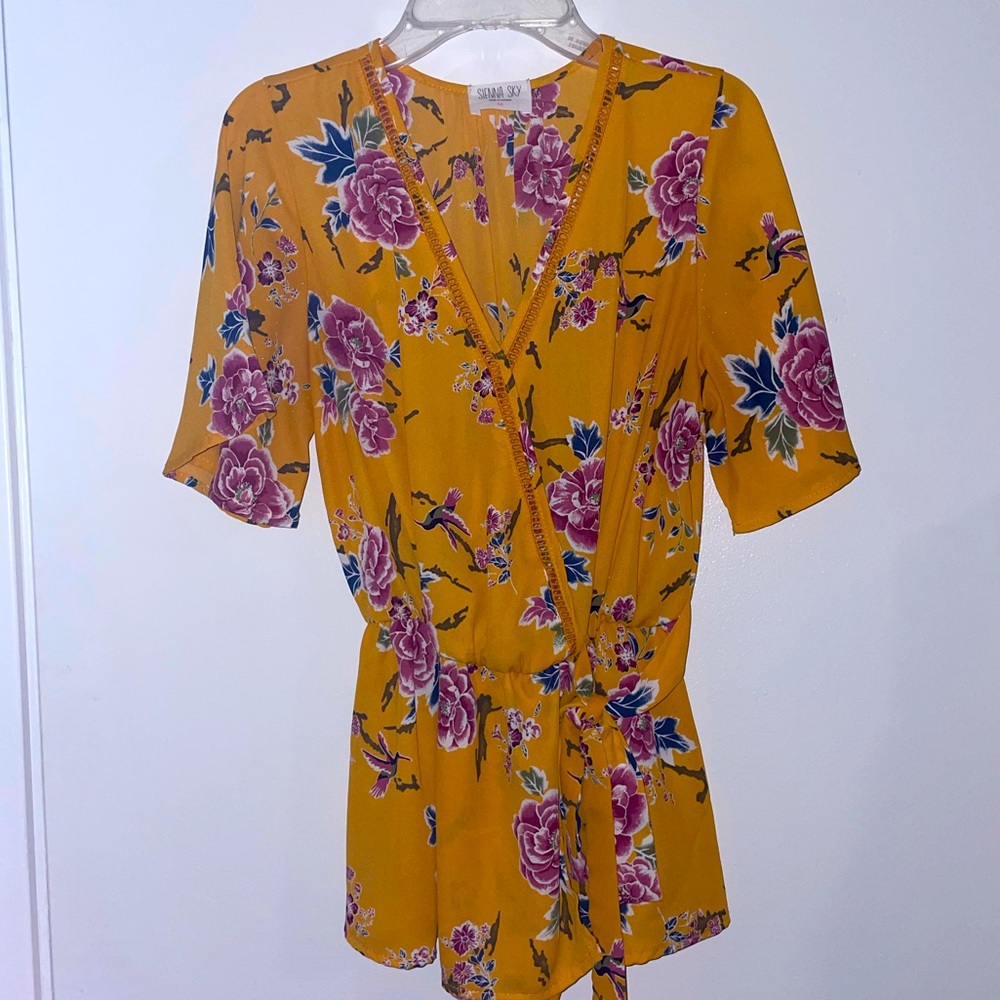Sienna Sky blouse